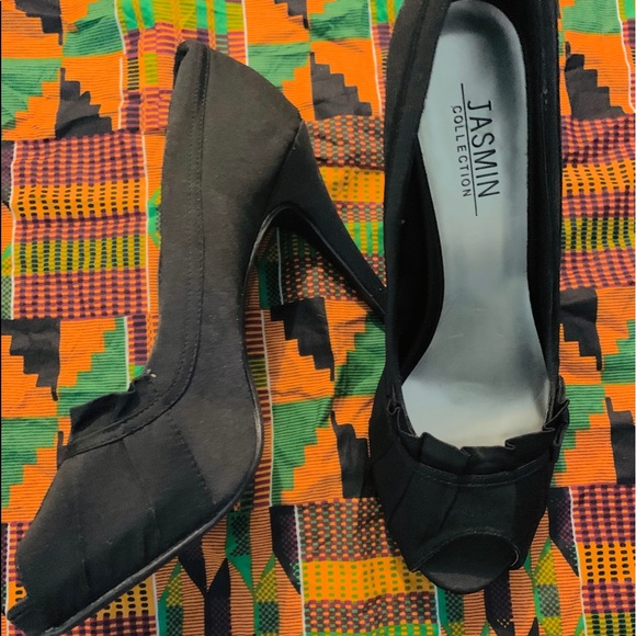 Shoes - Brand new peep toe pumps Black